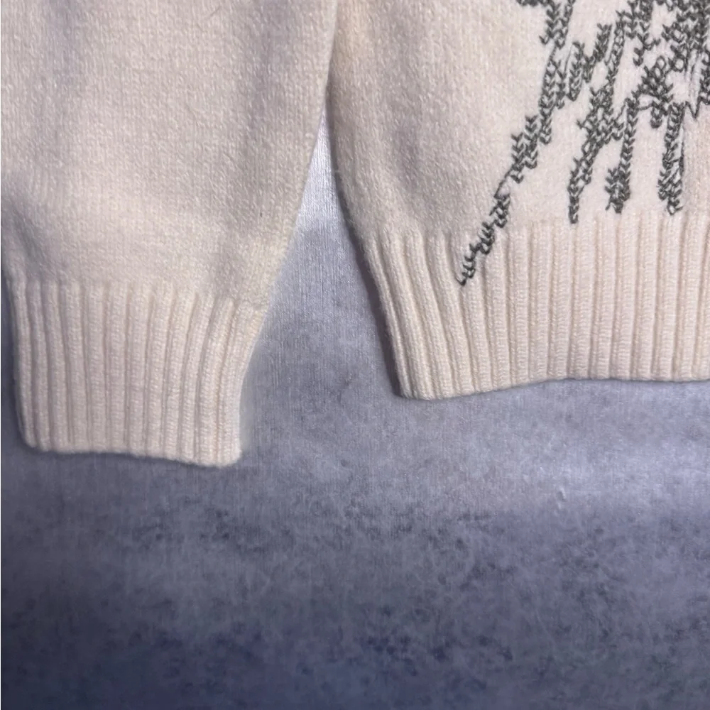 Christian Dior Embroidered crewneck cream sweater Small NWOT - Picture 4 of 15